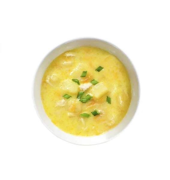 Sýrová Polévka Kuřecím Masem Brambory Kurkuma Izolované Pozadí Ořezovou Cestou — Stock fotografie