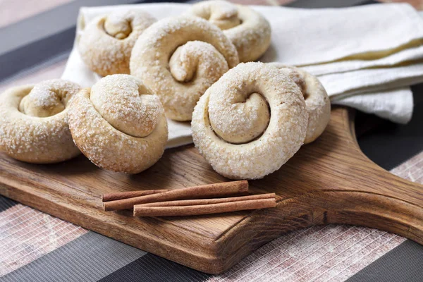 Galletas de azúcar de caracol con canela —  Fotos de Stock