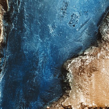 İki renkli taş. Kare. mavi doymuş renk ve altın rengi. doku ve arkaplan