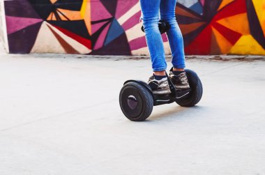 Hareket için jiroskop. Hareket. Oyun parkı. Teknolojiler