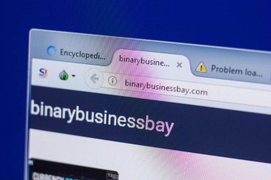 Ryazan, Rusya - 13 Mayıs 2018: Binarybusinessbay Web sitesi Pc, url - Binarybusinessbay.com görüntüleme