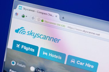 Ryazan, Rusya - 13 Mayıs 2018: Skyscanner web sitesi Pc, url - Skyscanner.net görüntüleme