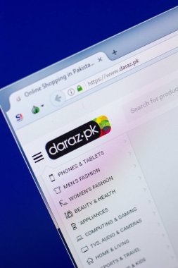 Ryazan, Rusya - 20 Mayıs 2018: Daraz ana web sitesi Pc, url - Daraz.pk görüntüleme