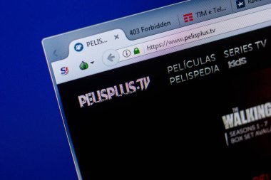 Ryazan, Rusya - 20 Mayıs 2018: Pelisplus ana web sitesi Pc, url - Pelisplus.tv görüntüleme