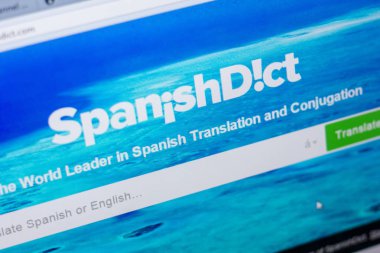 Ryazan, Rusya - 20 Mayıs 2018: Spanishdict ana web sitesi Pc, url - Essays görüntüleme