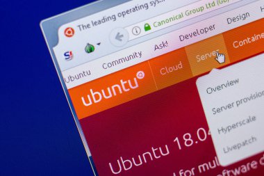 Ryazan, Rusya - 20 Mayıs 2018: Ubuntu ana web sitesi Pc, url - Ubuntu.com görüntüleme