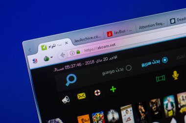 Ryazan, Rusya - 20 Mayıs 2018: Akoam ana web sitesi Pc, url - Akoam.net görüntüleme