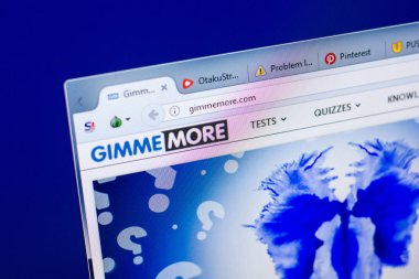 Ryazan, Rusya - 27 Mayıs 2018: Sunarlar ana web sitesi Pc, url - Gimmemore.com görüntüleme