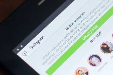 Ryazan, Rusya Federasyonu - 21 Mart 2018 - Instagram app bir tablet Pc üzerinde çalışma