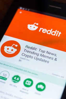 Ryazan, Rusya Federasyonu - 21 Mart 2018 - Reddit mobil uygulaması Tablet Pc ekranda