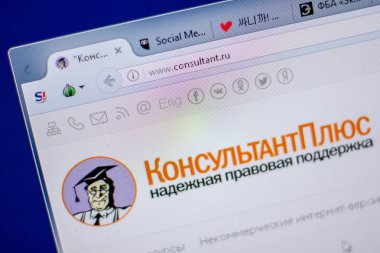 Ryazan, Rusya - 05 Haziran 2018: Danışman ana web sitesi Pc, url - Consultant.ru görüntüleme