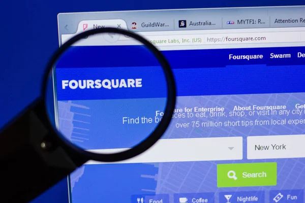 Ryazan, Rusya - 17 Haziran 2018: Oturaklı ana web sitesi Pc, url - Foursquare.com görüntüleme
