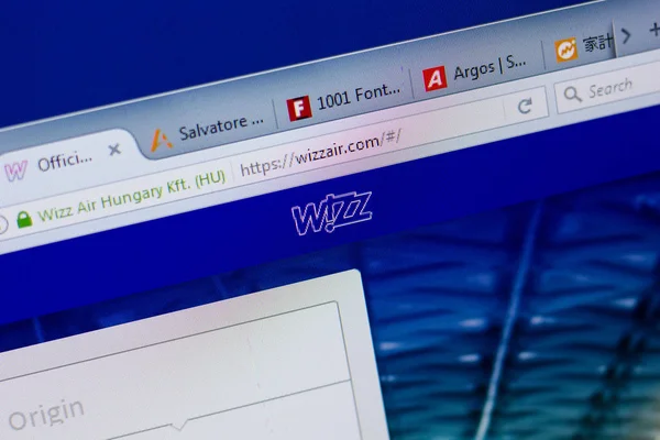 Ryazan, Rusya - 17 Haziran 2018: Arası Wizzair ana web sitesi Pc, url - Wizzair.com görüntüleme