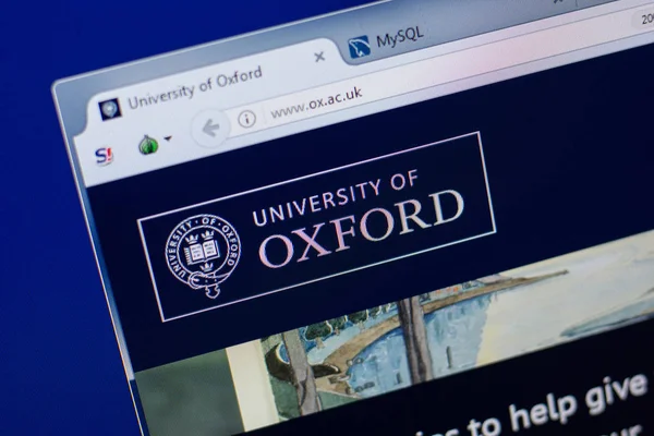 Ryazan, Rusya - 17 Haziran 2018: Oxford Üniversitesi, ana web sitesi Pc, url - Ox.ac.uk görüntüleme