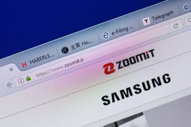 Ryazan, Rusya - 17 Haziran 2018: ZoomIt ana web sitesi Pc, url - Zoomit.ir görüntüleme