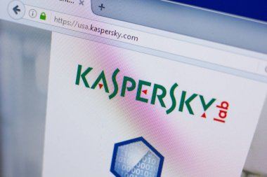 Ryazan, Rusya - 17 Haziran 2018: Kaspersky ana web sitesi Pc, url - Kaspersky.com görüntüleme
