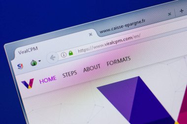 Ryazan, Rusya - 17 Haziran 2018: Viralcpm ana web sitesi Pc, url - Viralcpm.com görüntüleme