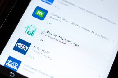 Ryazan, Rusya - 24 Haziran 2018: Et marketler - mobil uygulamalar listesini Nse ve Bse Hindistan simgesine