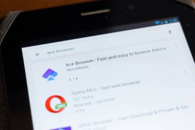 Ryazan, Rusya - 24 Haziran 2018: Ace tarayıcı simgesi üzerinde mobil uygulamalar listesi