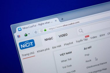 Ryazan, Rusya - 26 Haziran 2018: Nhaccuatui ana web sitesi Pc. Url - Nhaccuatui.com görüntüleme