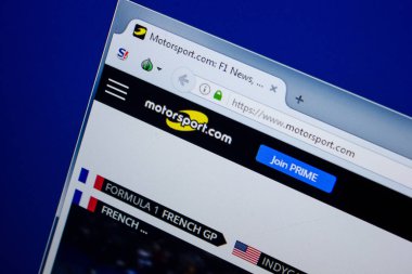 Ryazan, Rusya - 26 Haziran 2018: Motorsport ana web sitesi Pc. Url - Motorsport.com görüntüleme