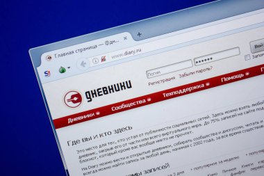 Ryazan, Rusya - 26 Haziran 2018: Günlük ana web sitesi Pc. Url - Diary.ru görüntüleme