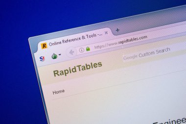 Ryazan, Rusya - 26 Haziran 2018: Rapidtables ana web sitesi Pc. Url - Rapidtables.com görüntüleme