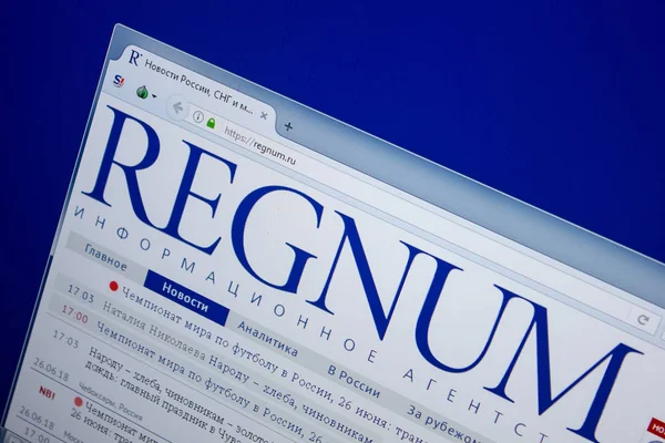 Ryazan, Rusya - 26 Haziran 2018: Regnum ana web sitesi Pc. Url - Regnum.ru görüntüleme