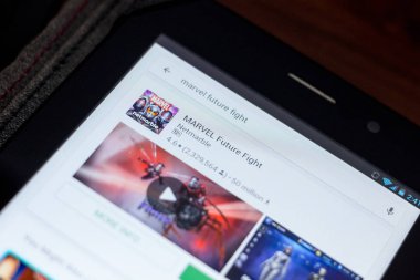 Ryazan, Rusya - 03 Temmuz 2018: Marvel gelecek mücadele mobil uygulaması Tablet Pc ekranda