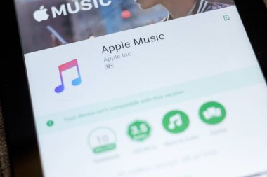 Ryazan, Rusya - 03 Temmuz 2018: Apple müzik simgesini mobil uygulamalar listesi