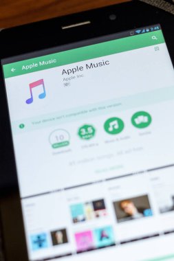 Ryazan, Rusya - 03 Temmuz 2018: Apple müzik simgesini mobil uygulamalar listesi