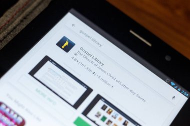 Ryazan, Rusya - 03 Temmuz 2018: Gospel Kütüphane mobil uygulaması Tablet Pc ekranda