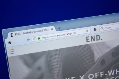 Ryazan, Rusya - 25 Temmuz 2018: Endclothing ana web sitesi Pc. Url - Endclothing.com görüntüleme 