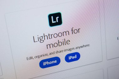 Ryazan, Rusya - 11 Temmuz 2018: Adobe Lightroom Adobe resmi web sitesi üzerinde hareket eden, yazılım logosunu
