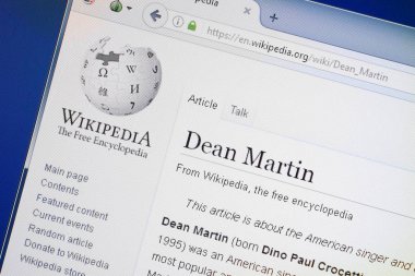 Ryazan, Rusya - 19 Ağustos 2018: Vikipedi sayfası Dean Martin hakkında Pc ekranda