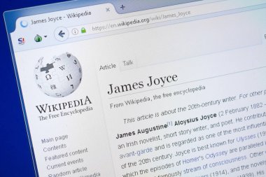 Ryazan, Rusya - 19 Ağustos 2018: Vikipedi sayfa hakkında James Joyce Pc ekranda