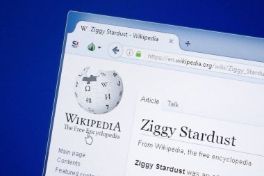 Ryazan, Rusya - 19 Ağustos 2018: Vikipedi sayfa hakkında Ziggy Stardust Pc ekranda