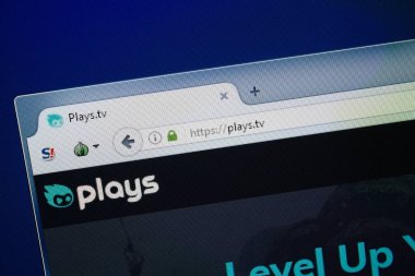 Ryazan, Rusya - 26 Ağustos 2018: Web sitesi, ana çalış Pc. Url - Plays.tv görüntüleme