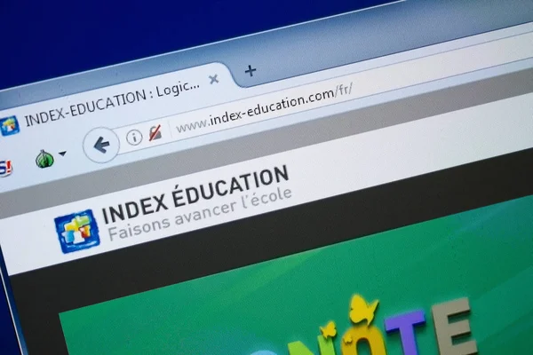 Ryazan, Rusya - 26 Ağustos 2018: Ana Dizin eğitim web sitesi Pc. Url - Dizin-Education.com görüntüleme