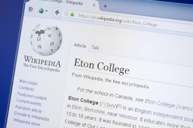 Ryazan, Rusya - 19 Ağustos 2018: Vikipedi sayfası Eton Koleji hakkında Pc ekranda