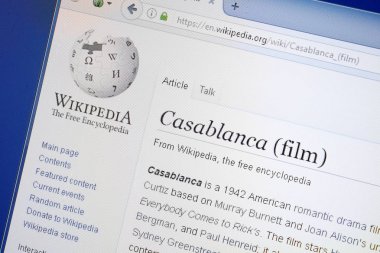 Ryazan, Rusya - 19 Ağustos 2018: Vikipedi sayfası Casablanca filmi Pc görüntüleme ile ilgili