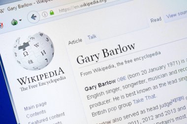 Ryazan, Rusya - 28 Ağustos 2018: Vikipedi sayfa hakkında Gary Barlow Pc ekranda.