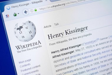 Ryazan, Rusya - 19 Ağustos 2018: Vikipedi sayfa hakkında Henry Kissinger Pc ekranda