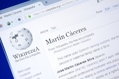 Ryazan, Rusya - 28 Ağustos 2018: Vikipedi sayfa hakkında Martin Caceres Pc ekranda.