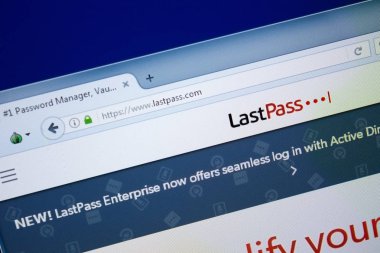 Ryazan, Rusya - 26 Ağustos 2018: Web sitesi ana sayfa, son geçmek üstünde belgili tanımlık göstermek Pc. URL - Lastpass.com