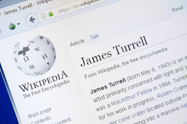 Ryazan, Rusya - 28 Ağustos 2018: Vikipedi sayfa hakkında James Turrell Pc ekranda.