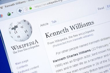 Ryazan, Rusya - 28 Ağustos 2018: Vikipedi sayfası Kenneth Williams hakkında Pc ekranda.