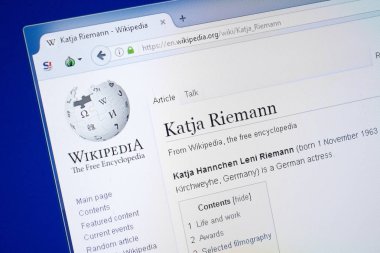 Ryazan, Rusya - 19 Ağustos 2018: Vikipedi sayfa hakkında Katja Riemann Pc ekranda