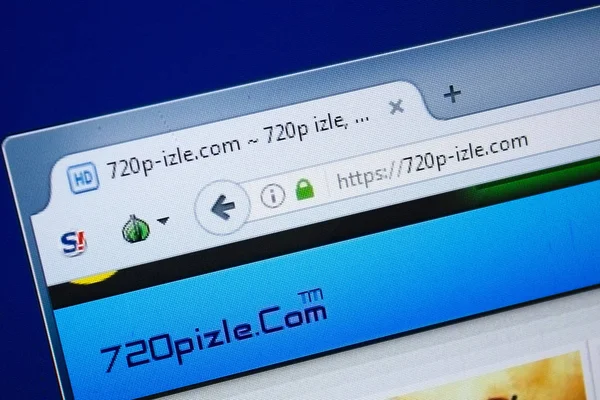 Ryazan, Rusya - 26 Ağustos 2018: Ana 720p izle Web sitesi Pc. Url - 720p-izle.com görüntüleme