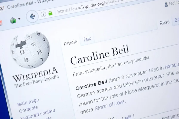 Ryazan, Rusia - 28 de agosto de 2018: página de Wikipedia sobre Caroline Beil en la pantalla del PC . — Foto de Stock
